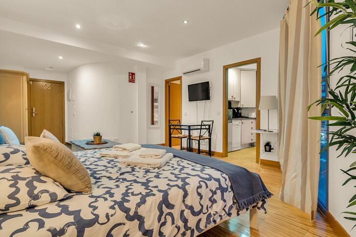 Wonder Apartments Madrid Ngoại thất bức ảnh
